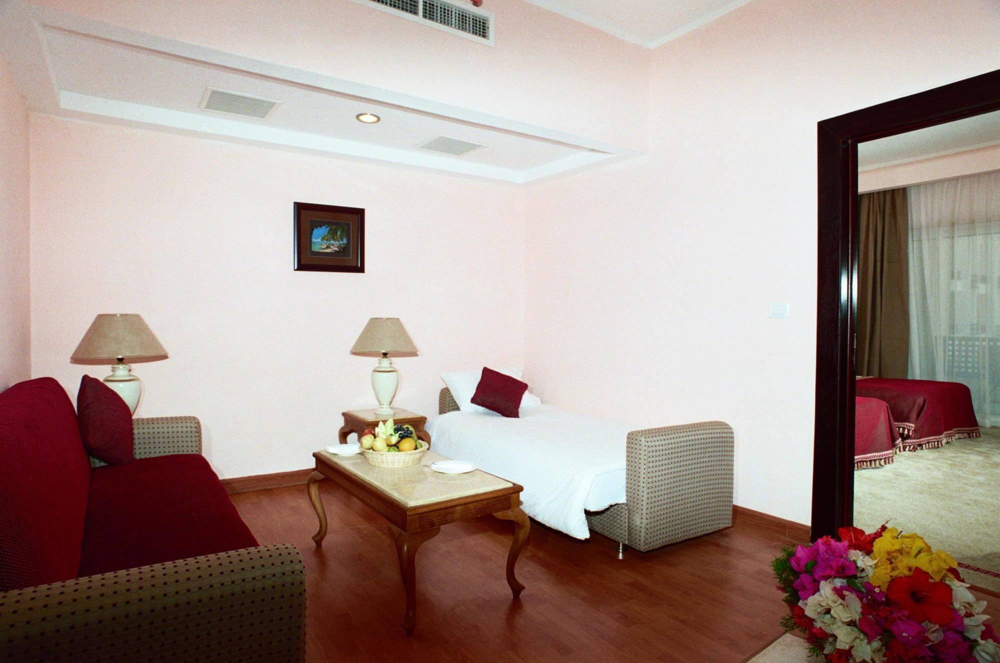 Golden 5 Sapphire Suites Hotel Hurghada Exteriér fotografie